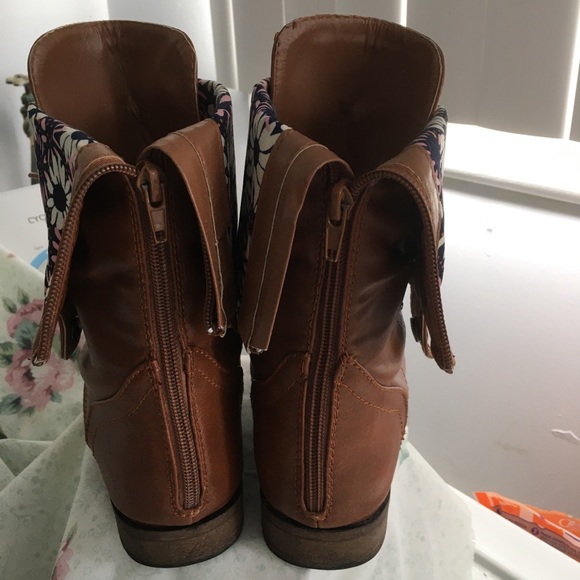 Travel Enthusiast Convertible Boots, Tan, Womens 7 - Picture 5 of 8